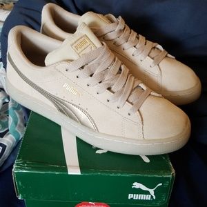 Puma Suede